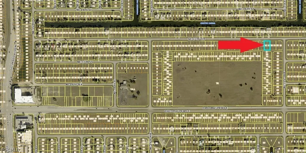 2036 NE 17th Terrace Cape Coral FL 33909