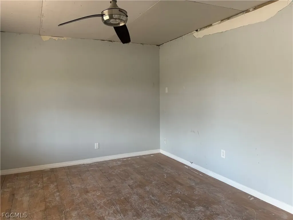5481 Burnham Court North Fort Myers FL 33903