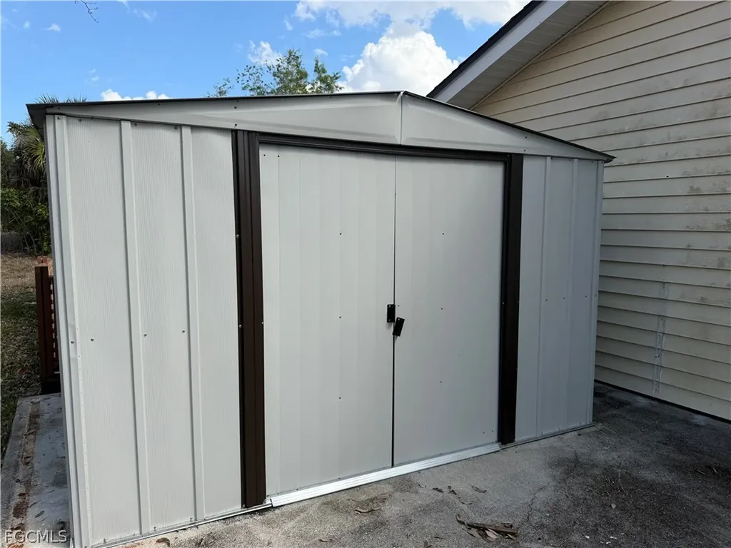 5481 Burnham Court North Fort Myers FL 33903