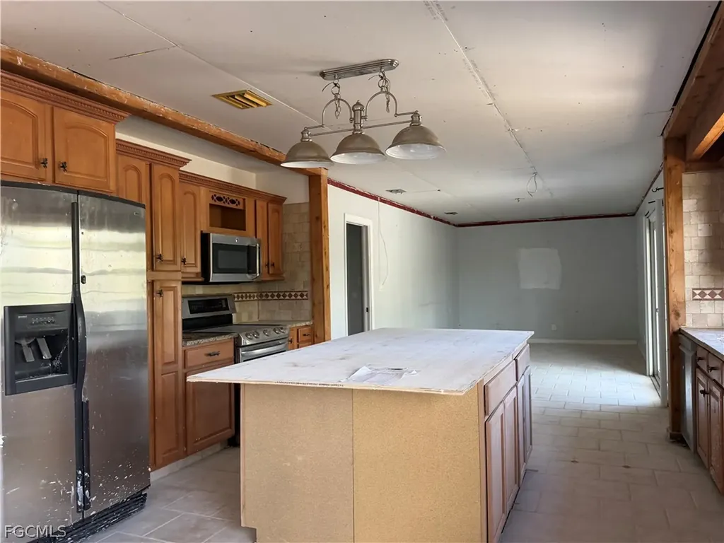 5481 Burnham Court North Fort Myers FL 33903