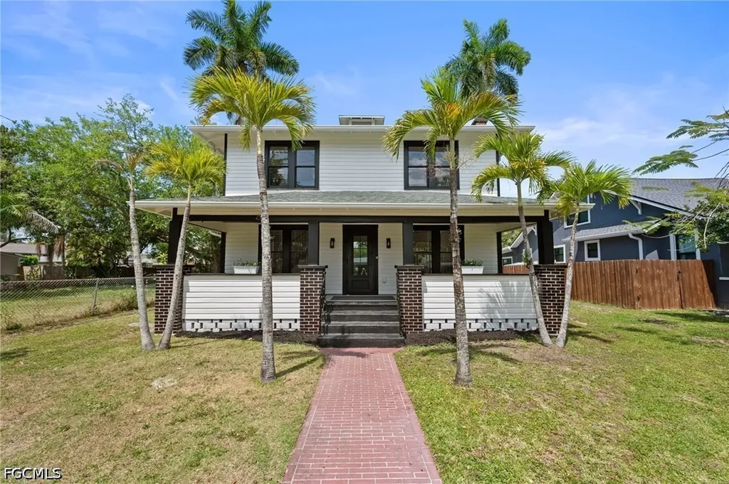 2647 Michigan Avenue Fort Myers FL 33916