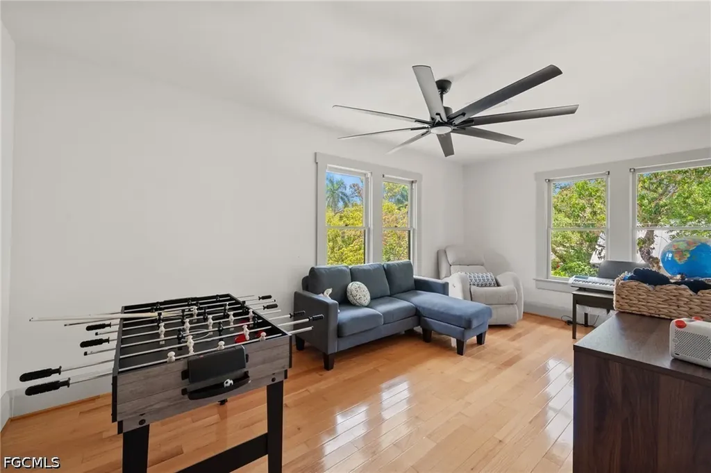 2647 Michigan Avenue Fort Myers FL 33916