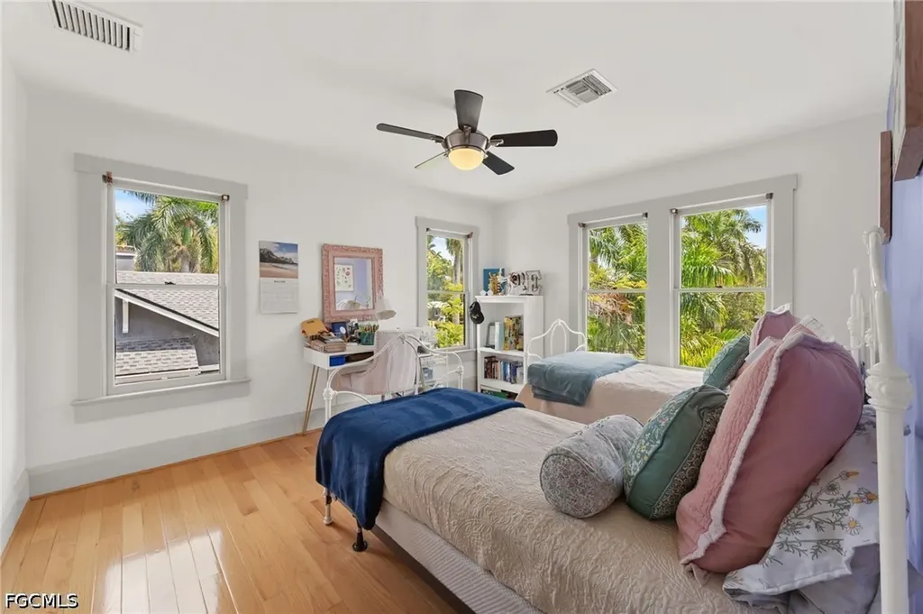 2647 Michigan Avenue Fort Myers FL 33916