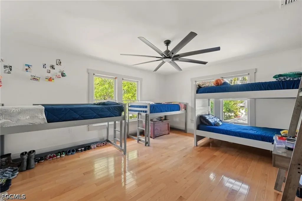2647 Michigan Avenue Fort Myers FL 33916