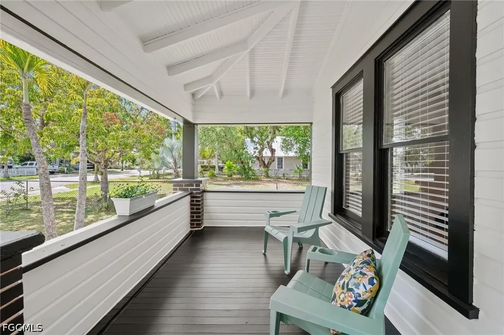 2647 Michigan Avenue Fort Myers FL 33916