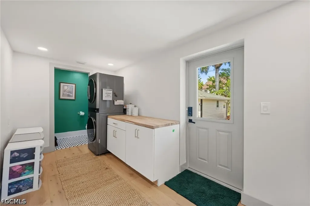 2647 Michigan Avenue Fort Myers FL 33916