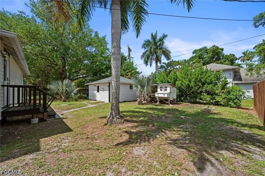 2647 Michigan Avenue Fort Myers FL 33916