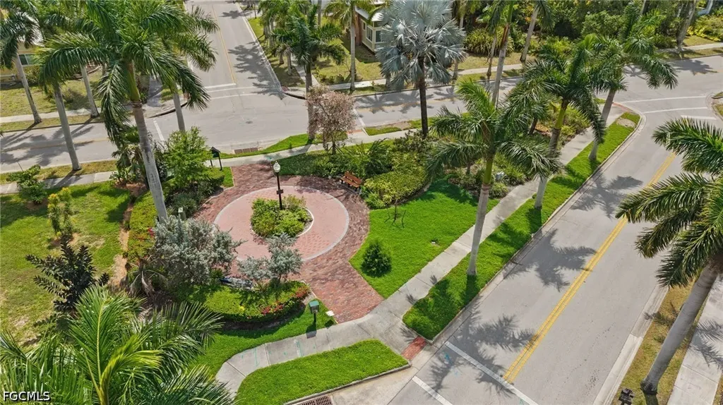 2647 Michigan Avenue Fort Myers FL 33916