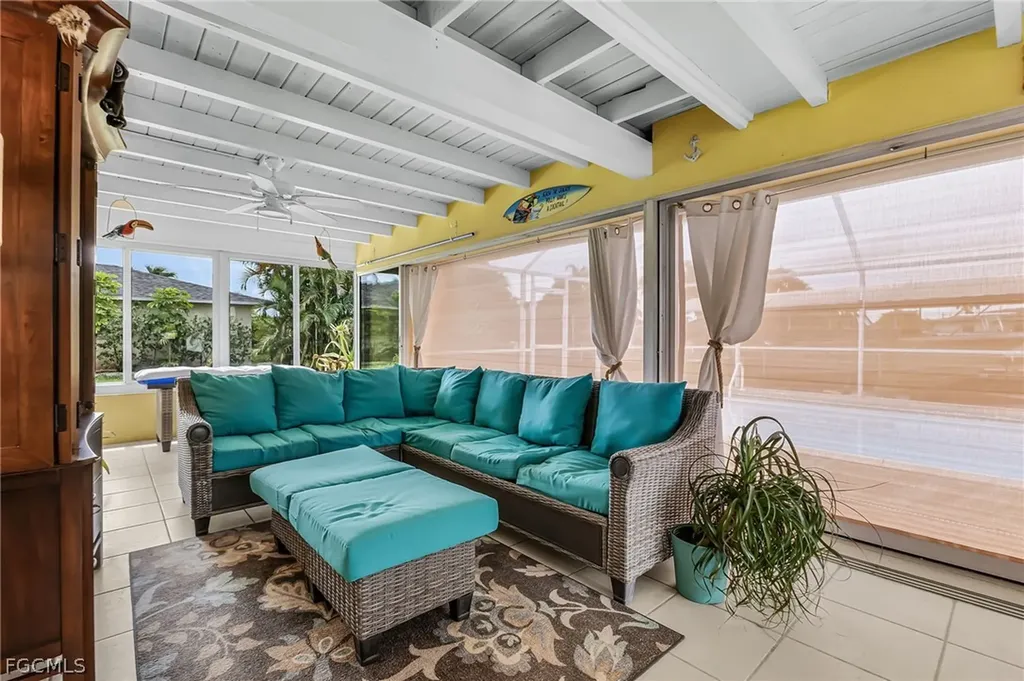 4814 SW 1st Court Cape Coral FL 33914