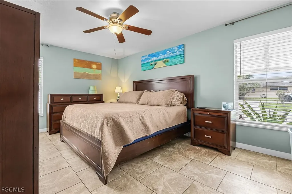 4814 SW 1st Court Cape Coral FL 33914