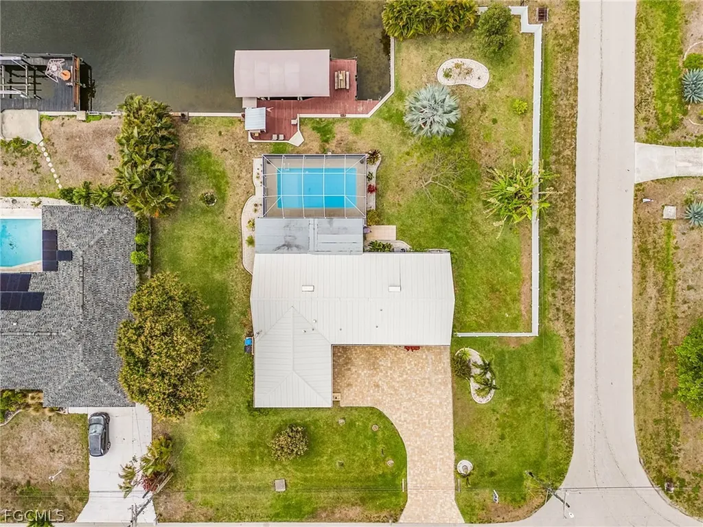 4814 SW 1st Court Cape Coral FL 33914