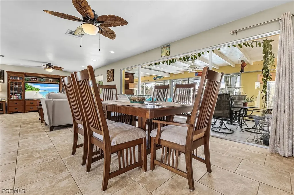 4814 SW 1st Court Cape Coral FL 33914