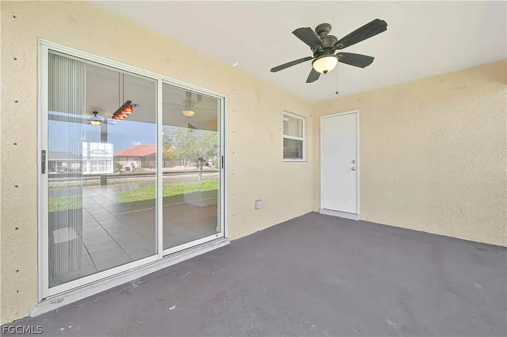 1213 SW 15th Terrace Cape Coral FL 33991