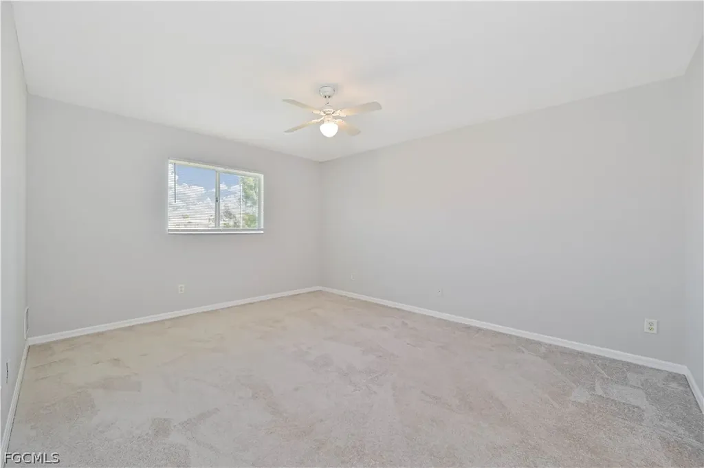 1213 SW 15th Terrace Cape Coral FL 33991
