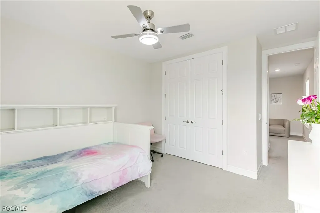 202 Spring Hill Lake Loop Cape Coral FL 33993