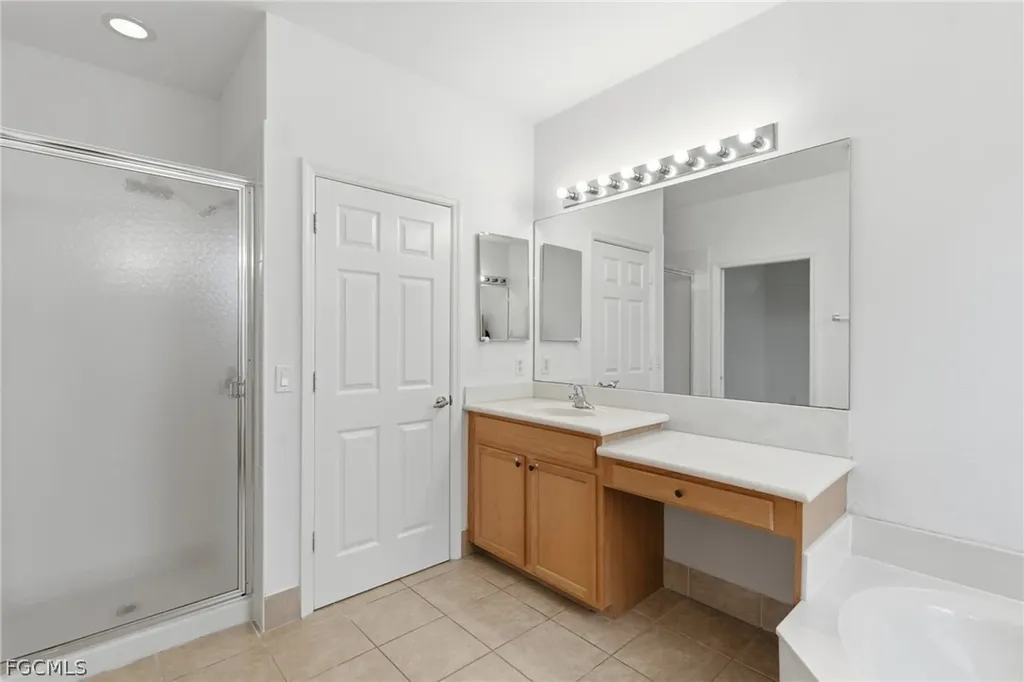 4074 Cherrybrook Loop Fort Myers FL 33966