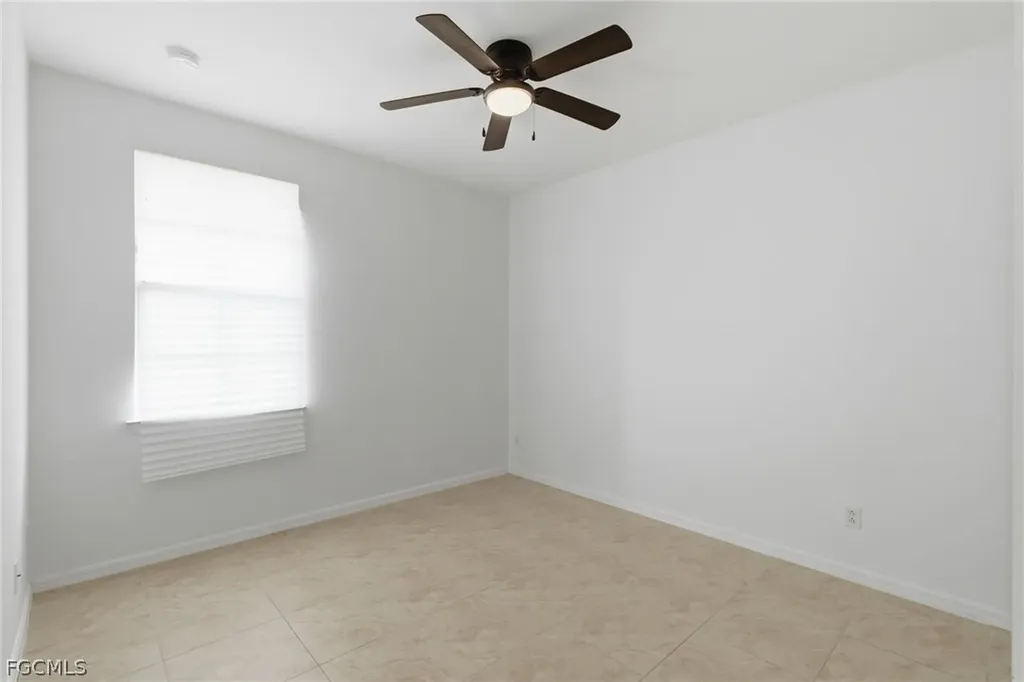4074 Cherrybrook Loop Fort Myers FL 33966
