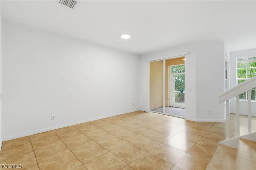 4074 Cherrybrook Loop Fort Myers FL 33966