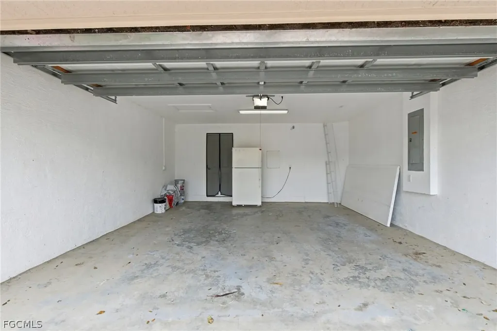 4074 Cherrybrook Loop Fort Myers FL 33966