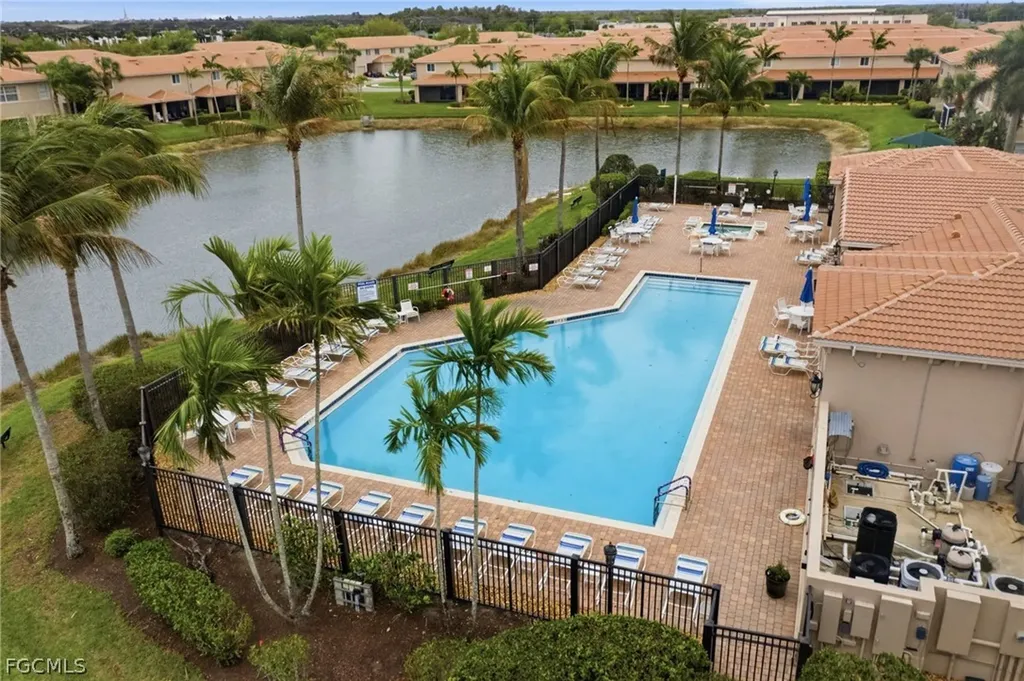 4074 Cherrybrook Loop Fort Myers FL 33966