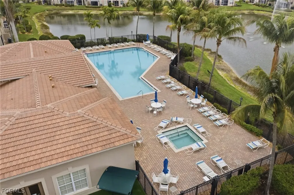 4074 Cherrybrook Loop Fort Myers FL 33966