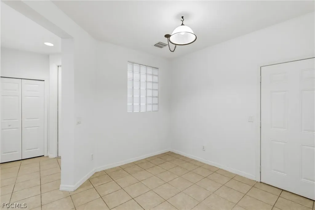 4074 Cherrybrook Loop Fort Myers FL 33966