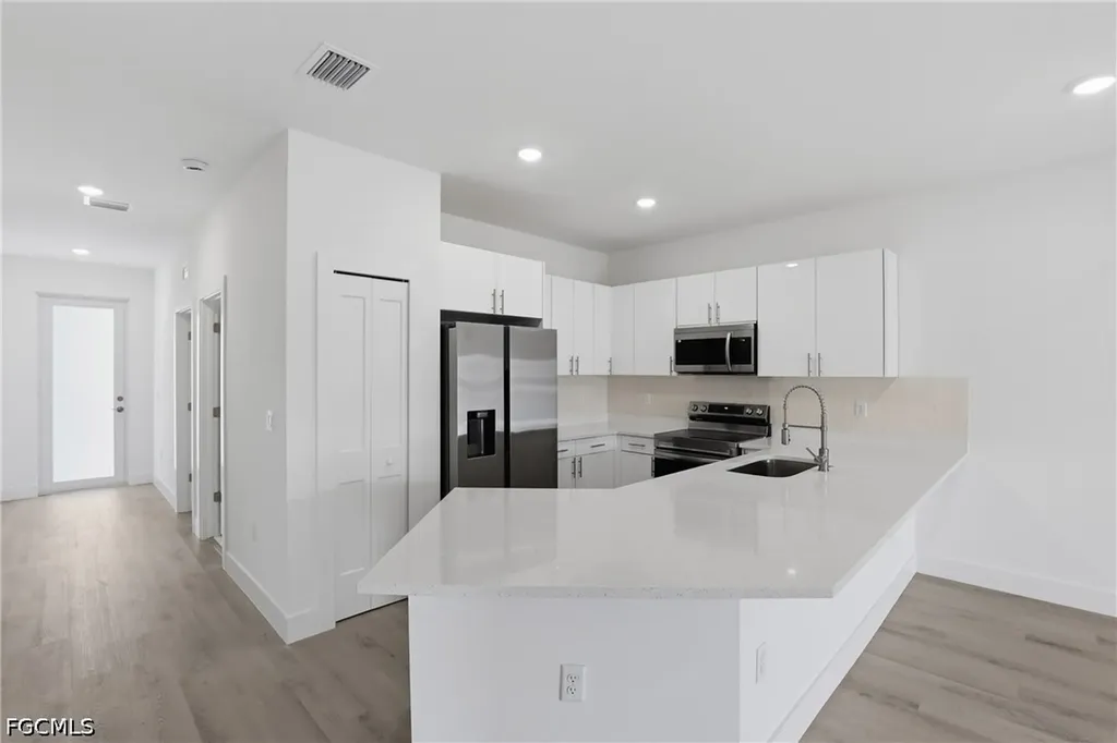 723 Ivan Avenue S Lehigh Acres FL 33973