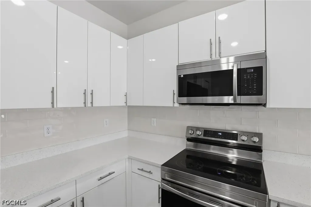 723 Ivan Avenue S Lehigh Acres FL 33973