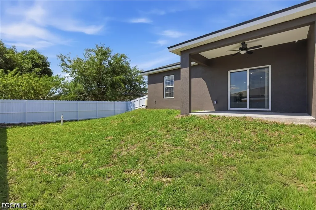 723 Ivan Avenue S Lehigh Acres FL 33973
