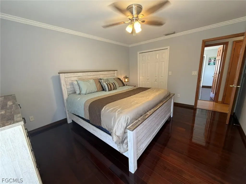 3723 Pelican Boulevard Cape Coral FL 33914