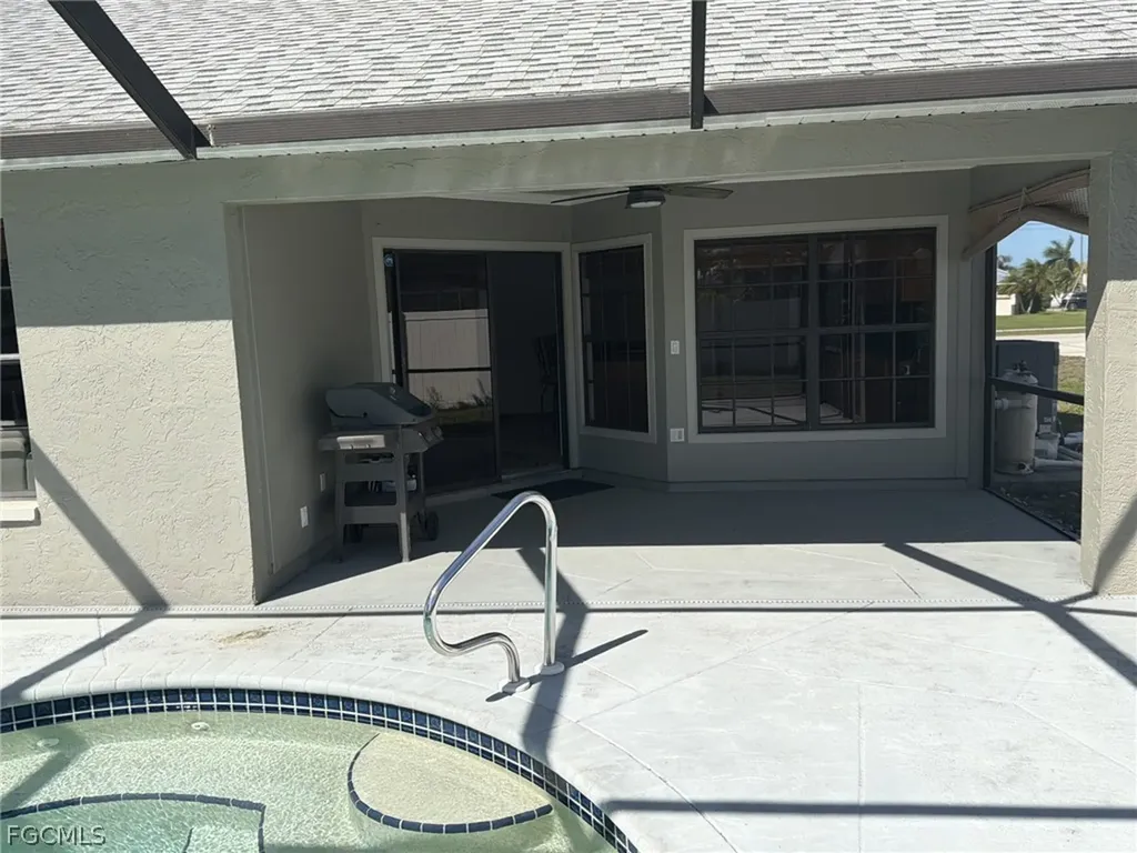 3723 Pelican Boulevard Cape Coral FL 33914