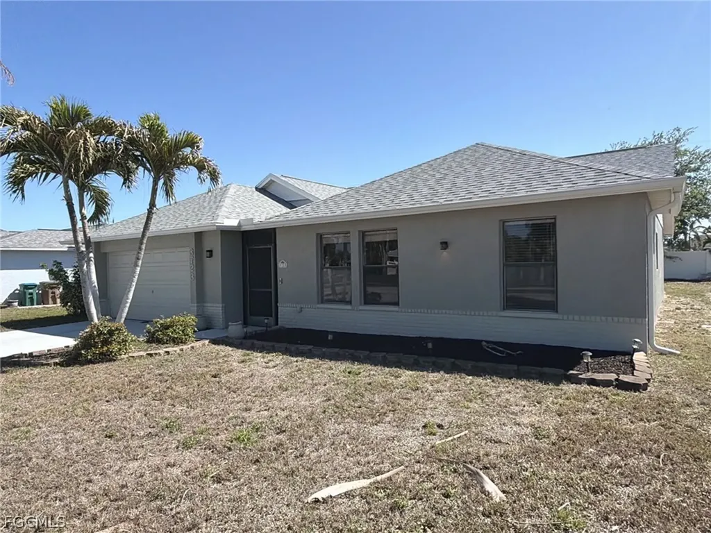 3723 Pelican Boulevard Cape Coral FL 33914
