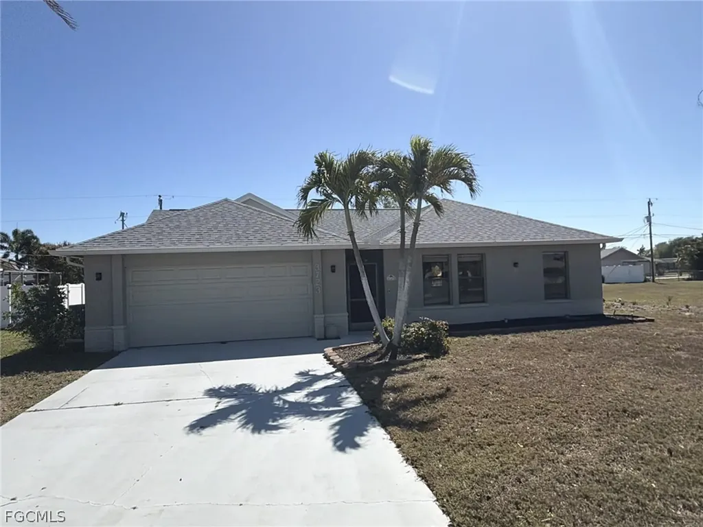 3723 Pelican Boulevard Cape Coral FL 33914