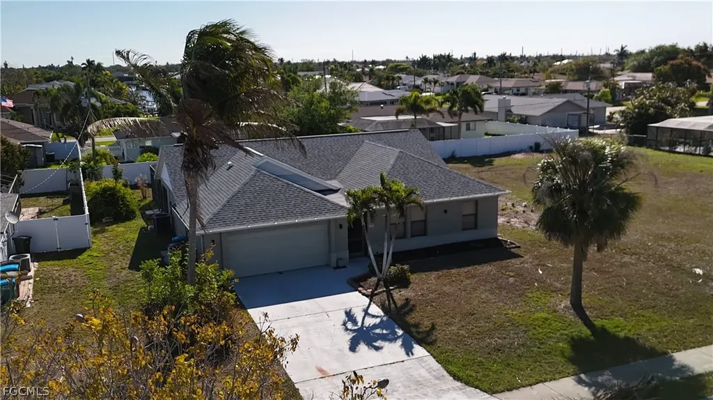 3723 Pelican Boulevard Cape Coral FL 33914