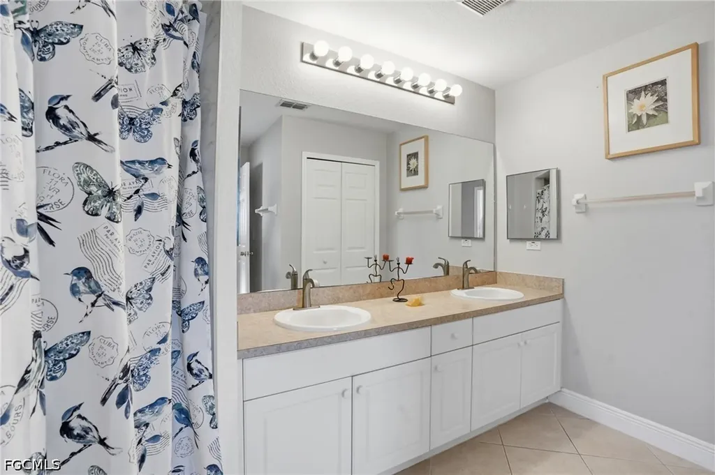 325 NW 9th Street Cape Coral FL 33993