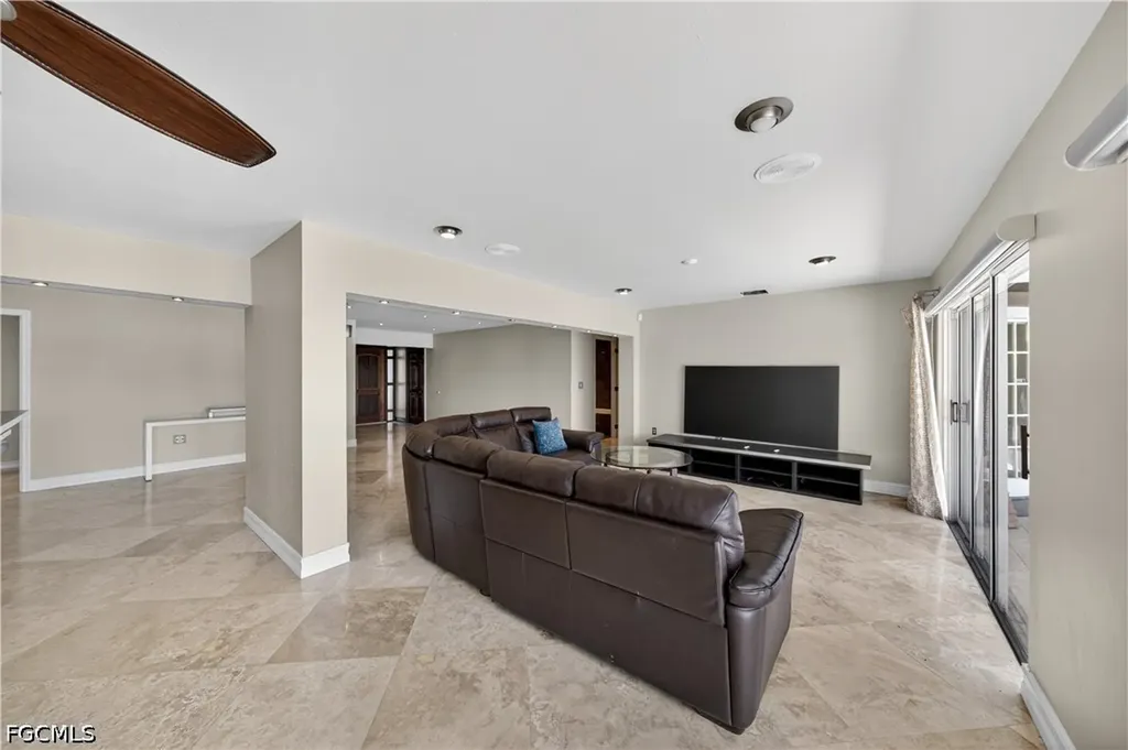 4425 Orchid Boulevard Cape Coral FL 33904