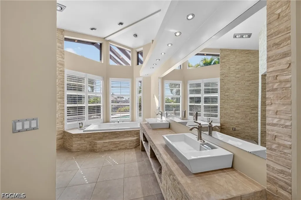 4425 Orchid Boulevard Cape Coral FL 33904