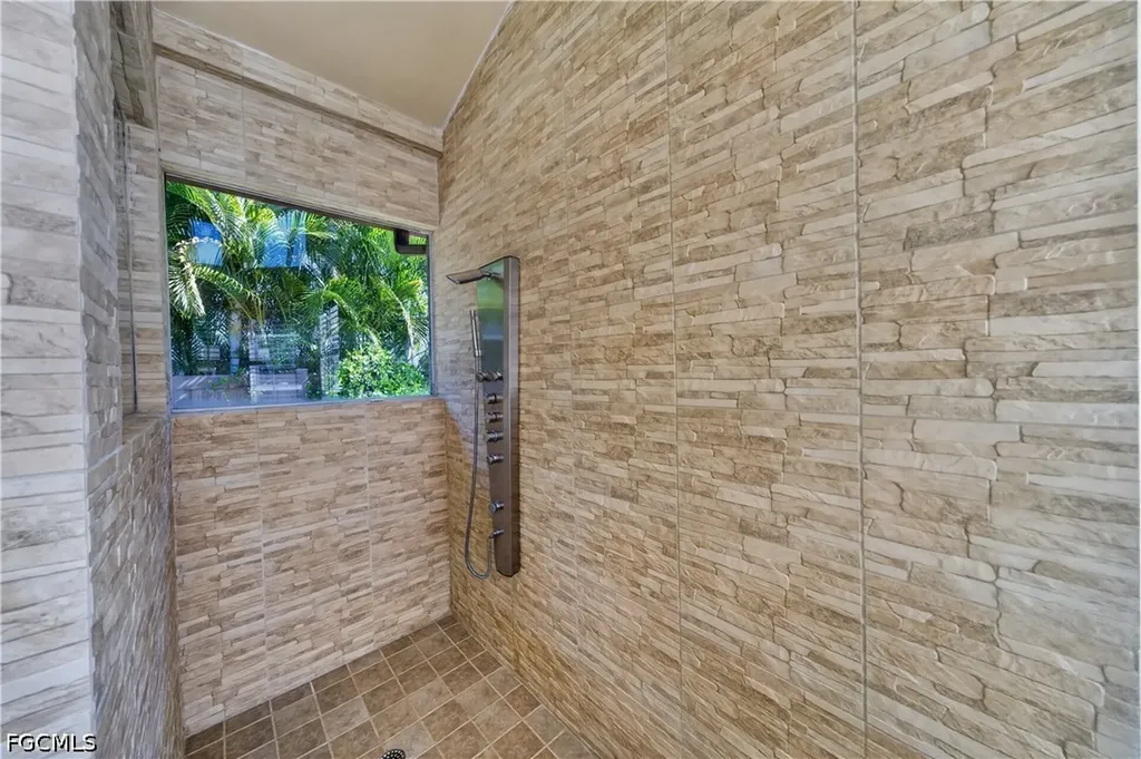 4425 Orchid Boulevard Cape Coral FL 33904