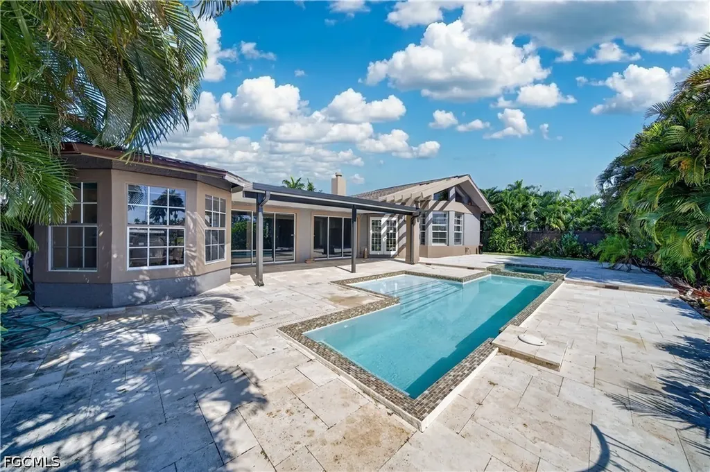 4425 Orchid Boulevard Cape Coral FL 33904
