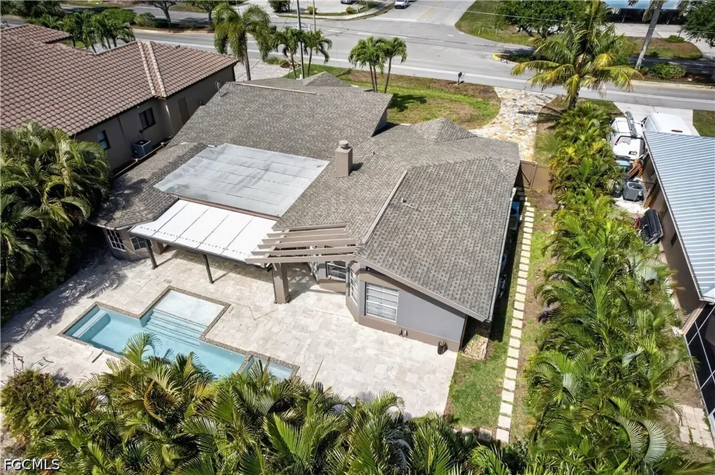 4425 Orchid Boulevard Cape Coral FL 33904