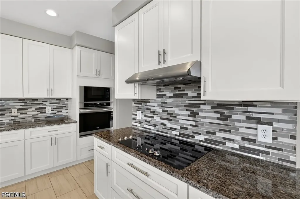 5941 Tarpon Gardens Circle Cape Coral FL 33914