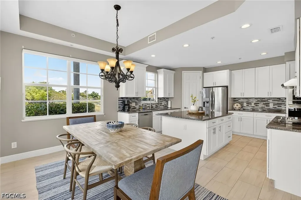 5941 Tarpon Gardens Circle Cape Coral FL 33914