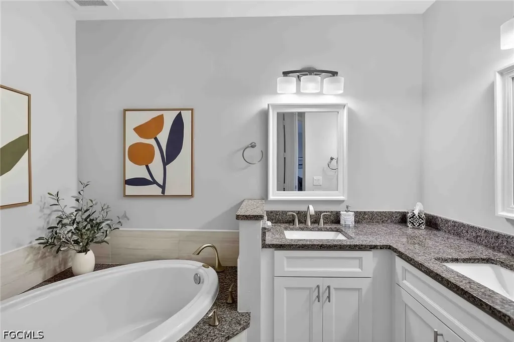 5941 Tarpon Gardens Circle Cape Coral FL 33914