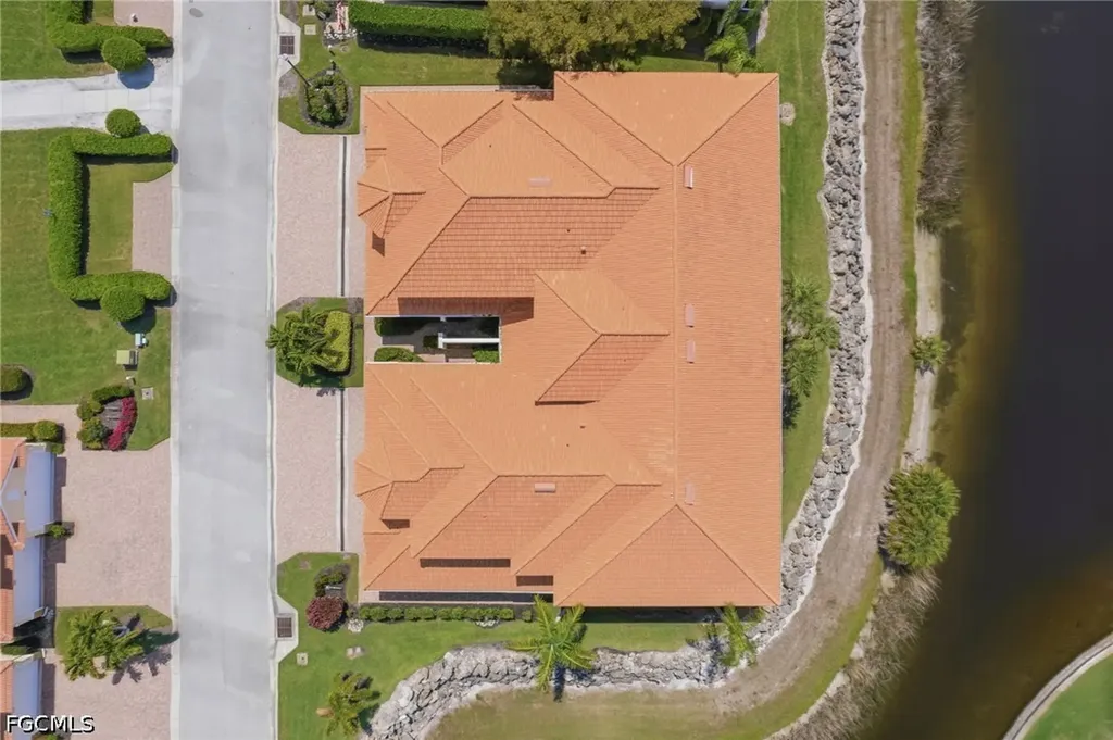 5941 Tarpon Gardens Circle Cape Coral FL 33914