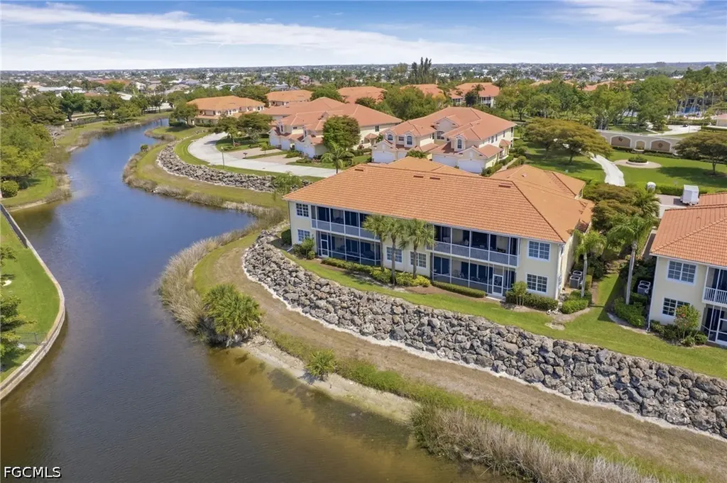 5941 Tarpon Gardens Circle Cape Coral FL 33914