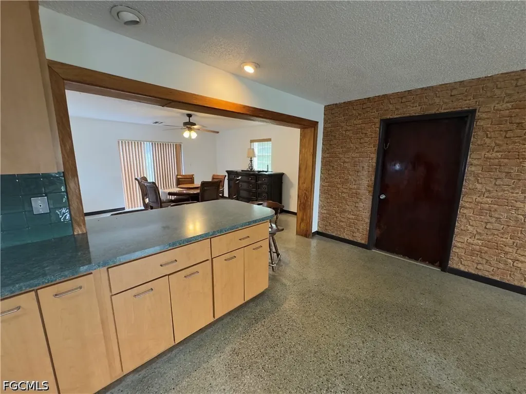 23 W Corkscrew Boulevard Clewiston FL 33440
