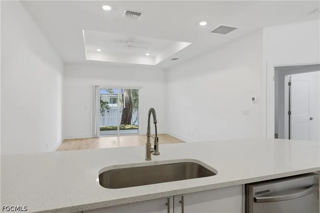 4719 28th Street SW Lehigh Acres FL 33973