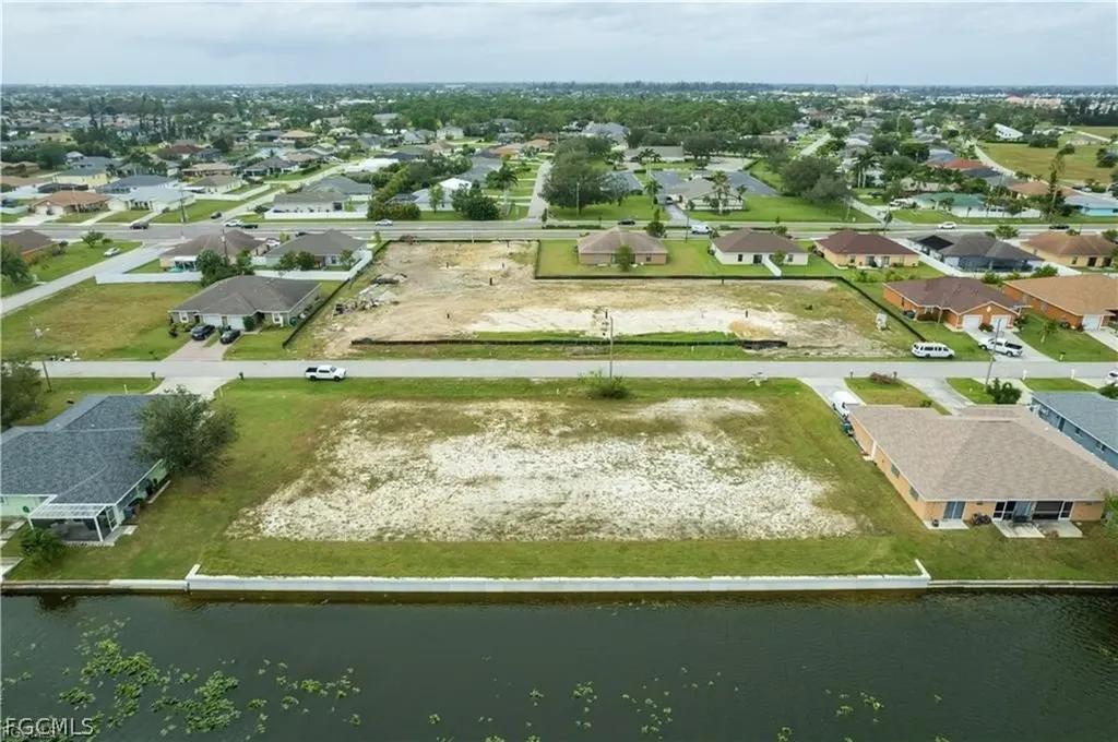 503 SW 3rd Court Cape Coral FL 33991