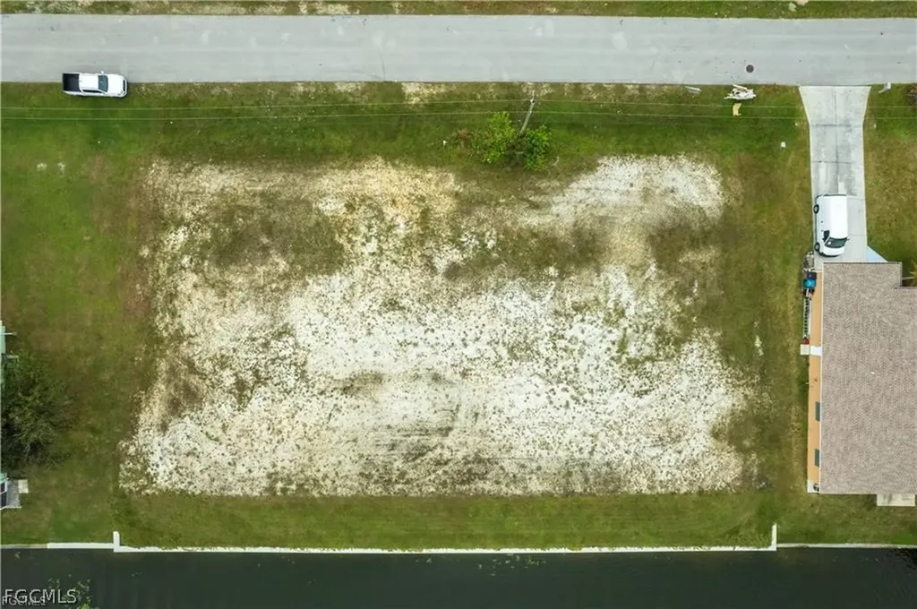 503 SW 3rd Court Cape Coral FL 33991