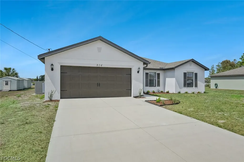 814 La Salle Avenue Fort Myers FL 33913